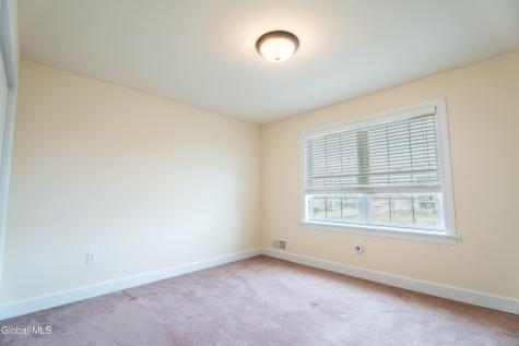 4 Teasdale Court Watervliet NY 12189