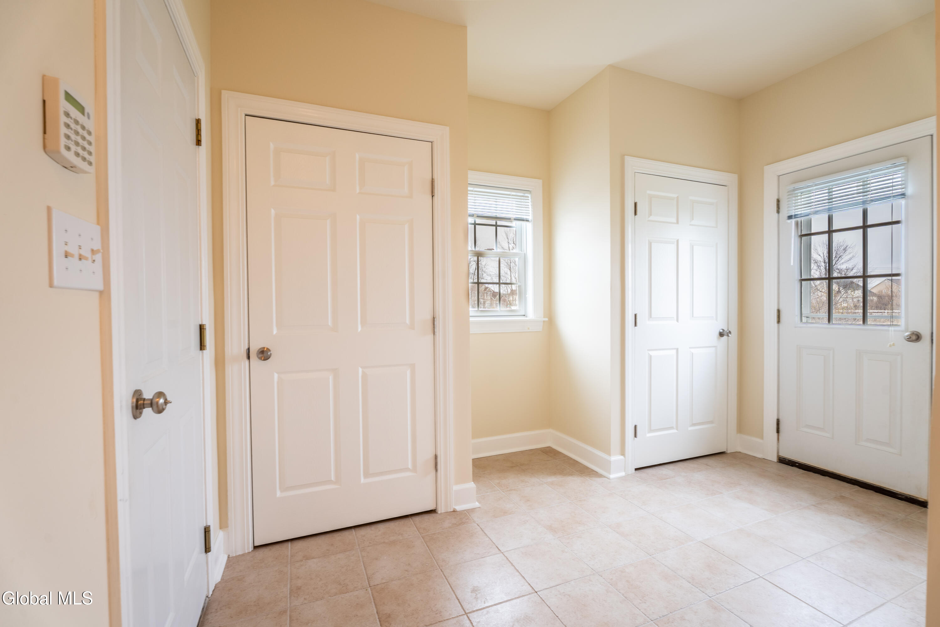 4 Teasdale Court Watervliet NY 12189