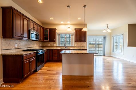 4 Teasdale Court Watervliet NY 12189
