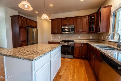 4 Teasdale Court Watervliet NY 12189