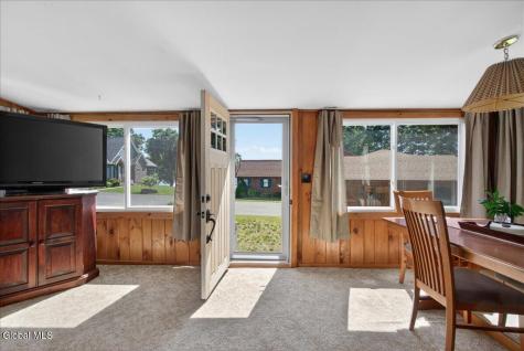 67 Connolly Road Ballston Lake NY 12019
