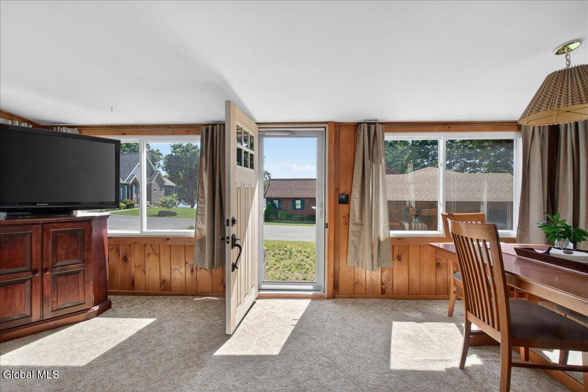 67 Connolly Road Ballston Lake NY 12019