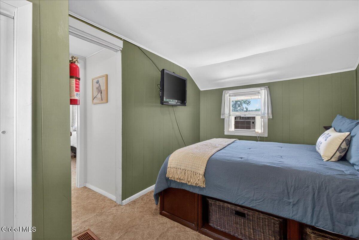 67 Connolly Road Ballston Lake NY 12019