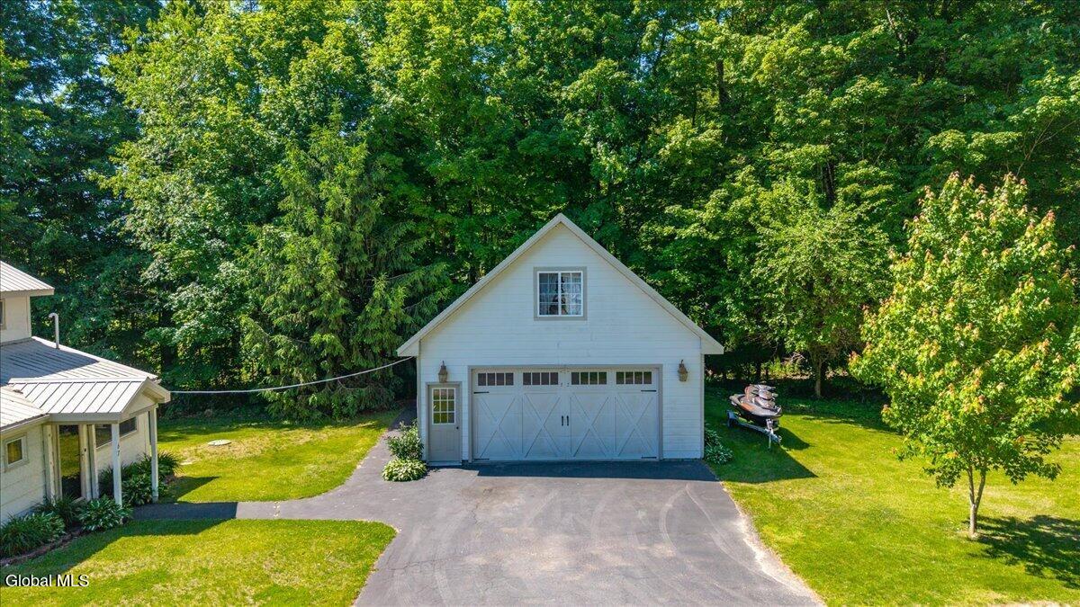 67 Connolly Road Ballston Lake NY 12019