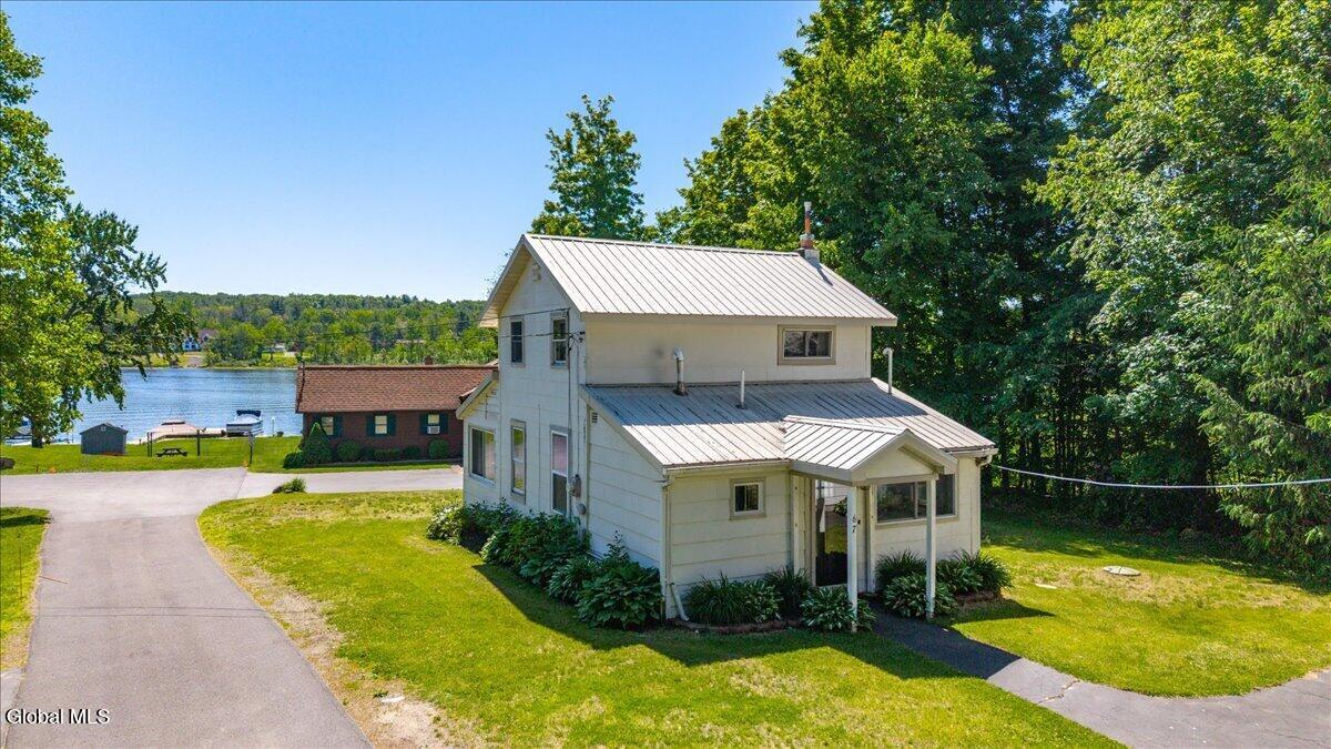 67 Connolly Road Ballston Lake NY 12019