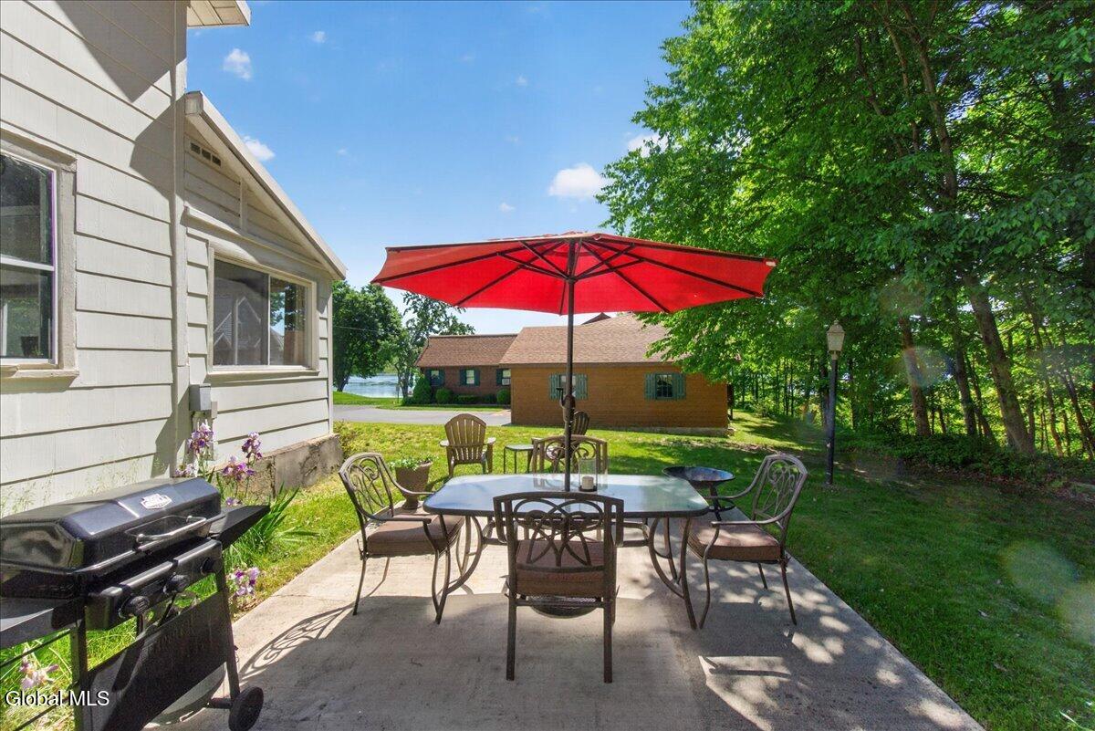 67 Connolly Road Ballston Lake NY 12019