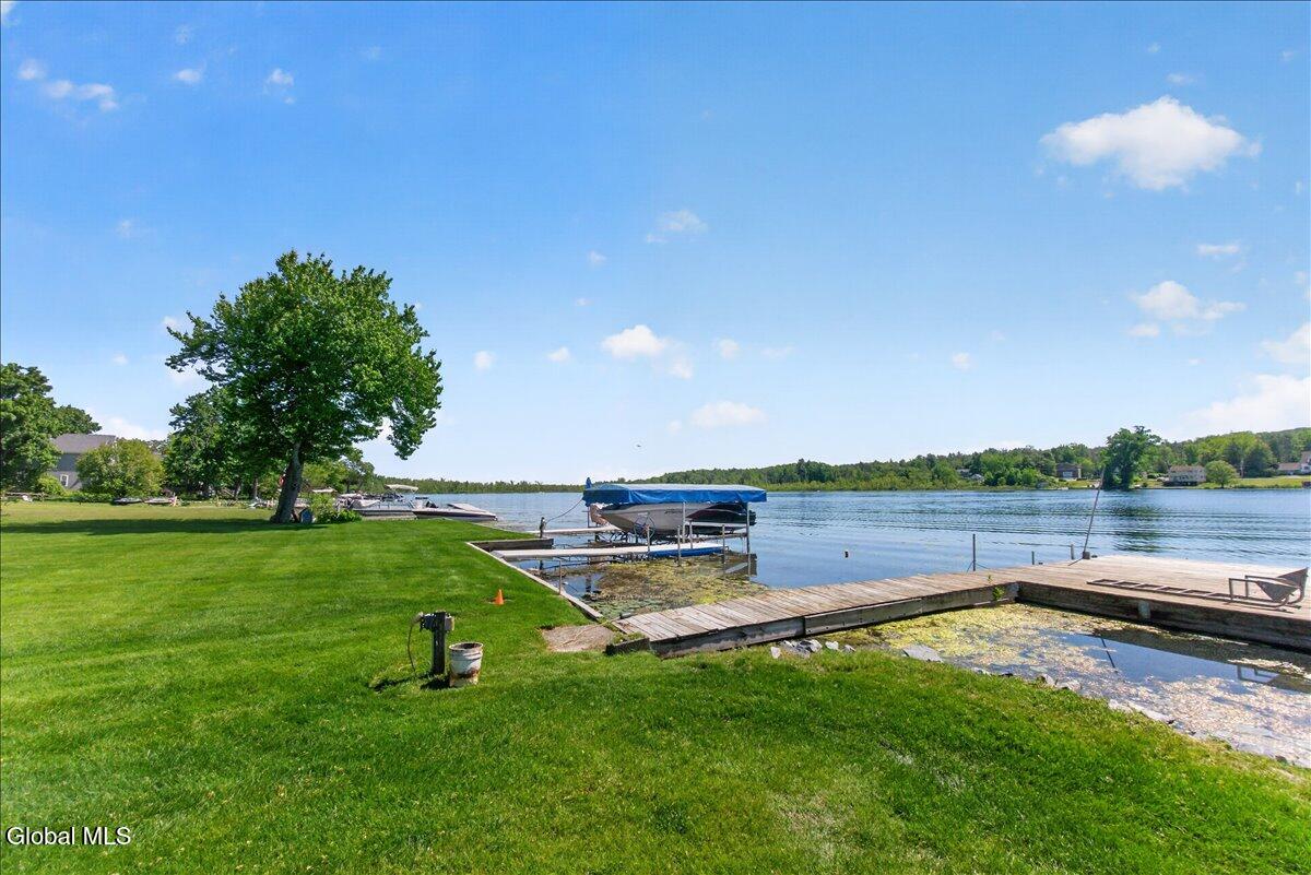 67 Connolly Road Ballston Lake NY 12019
