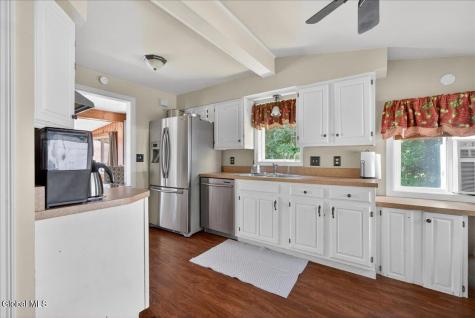 67 Connolly Road Ballston Lake NY 12019