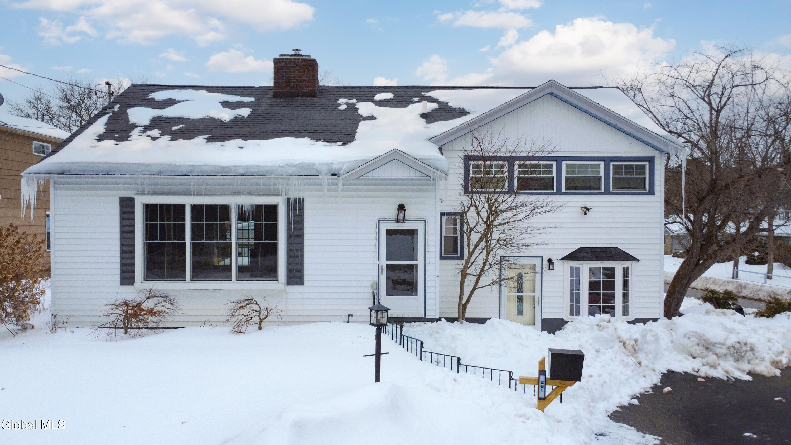 281 N Kingsboro Avenue Gloversville NY 12078