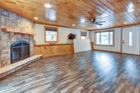 281 N Kingsboro Avenue Gloversville NY 12078