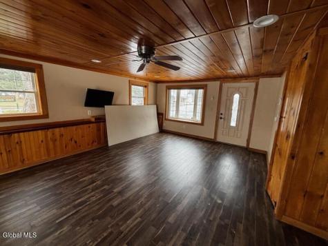 281 N Kingsboro Avenue Gloversville NY 12078