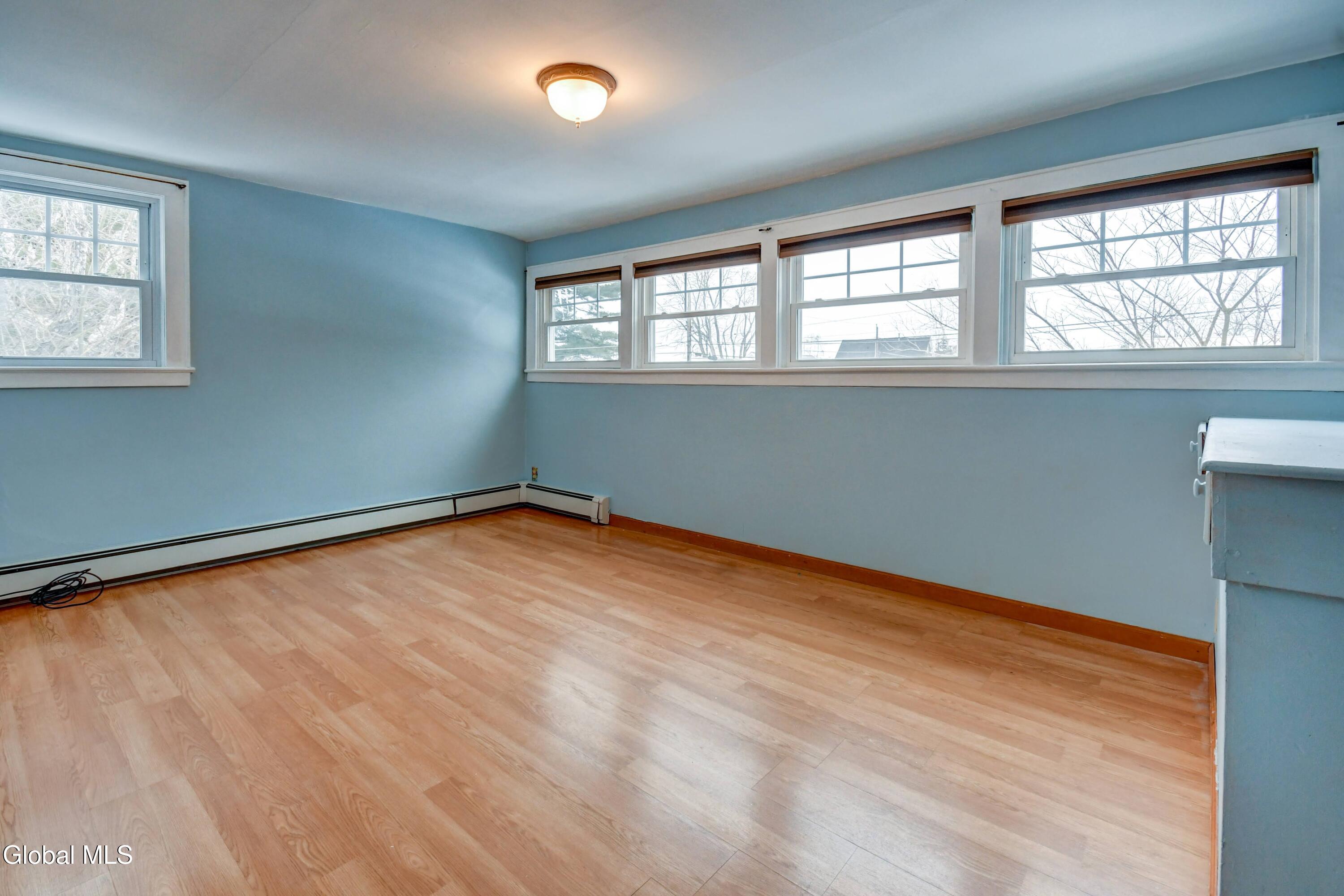 281 N Kingsboro Avenue Gloversville NY 12078