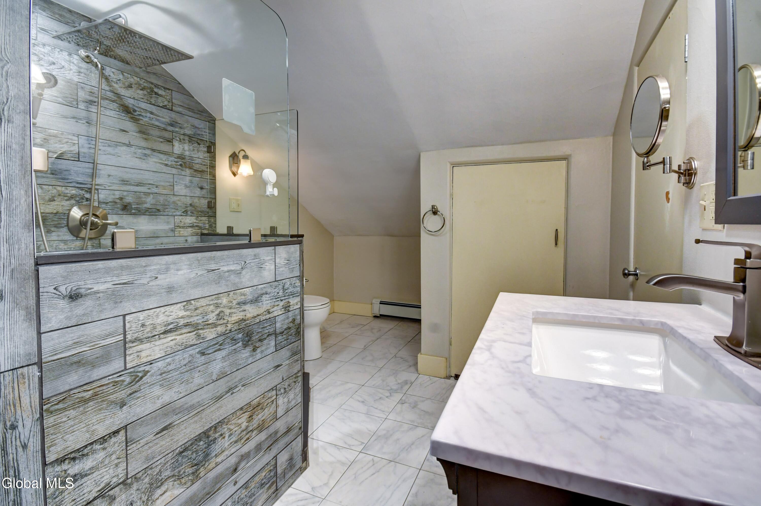 281 N Kingsboro Avenue Gloversville NY 12078