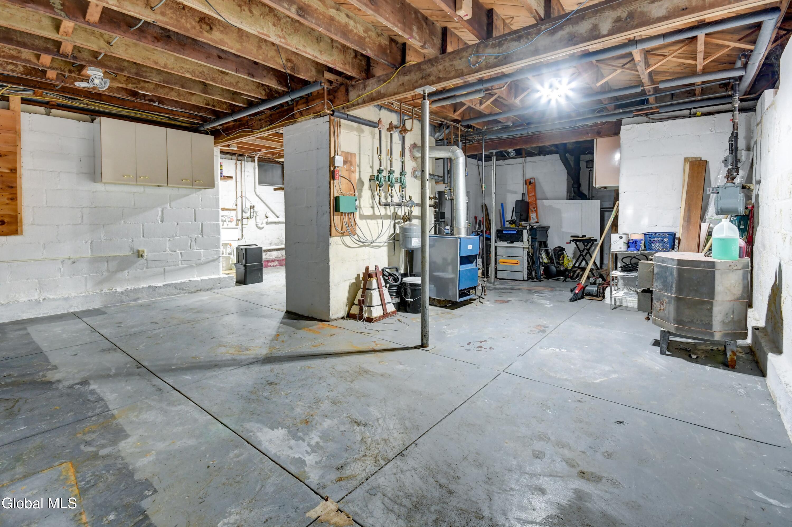 281 N Kingsboro Avenue Gloversville NY 12078