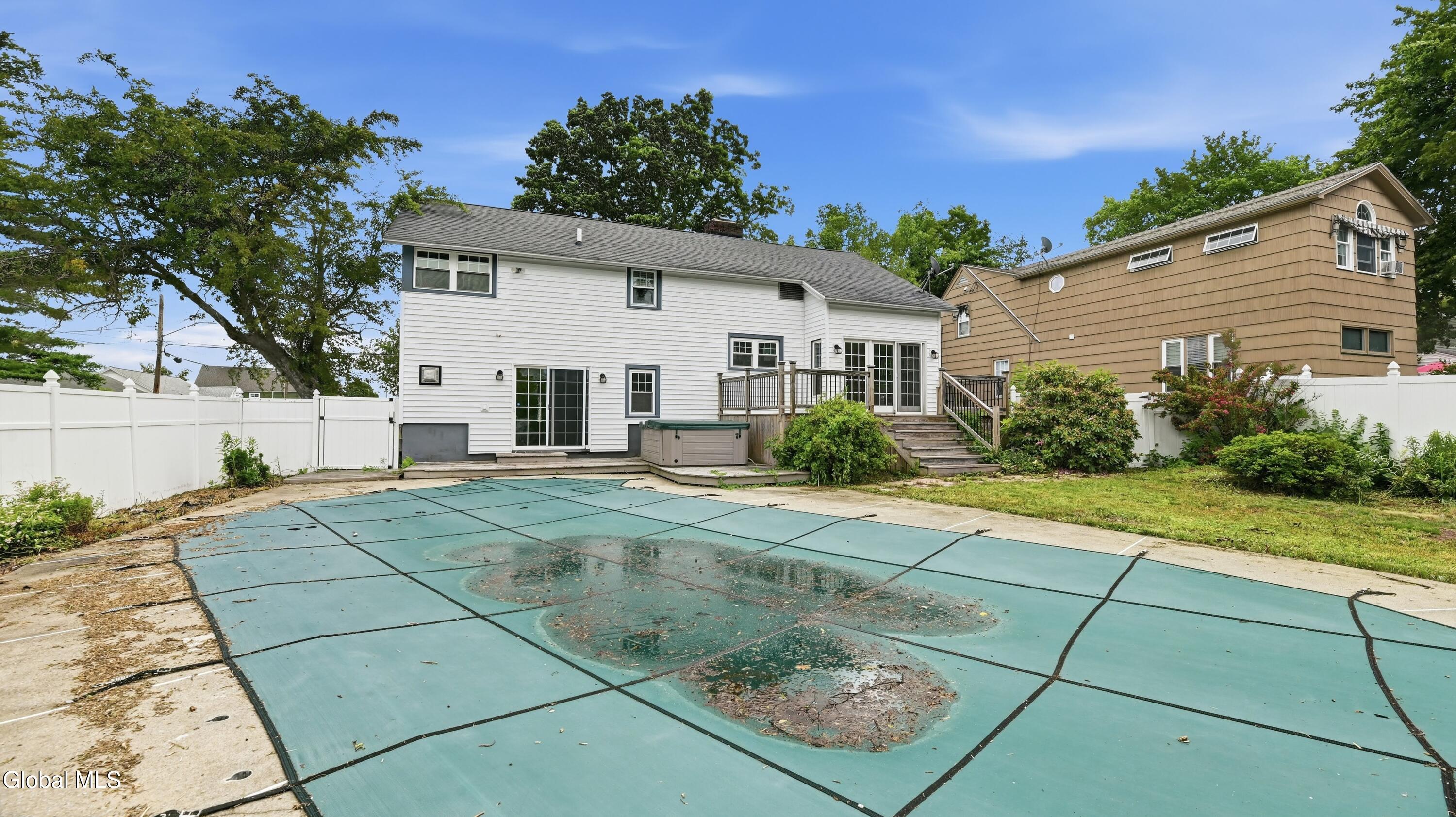 281 N Kingsboro Avenue Gloversville NY 12078