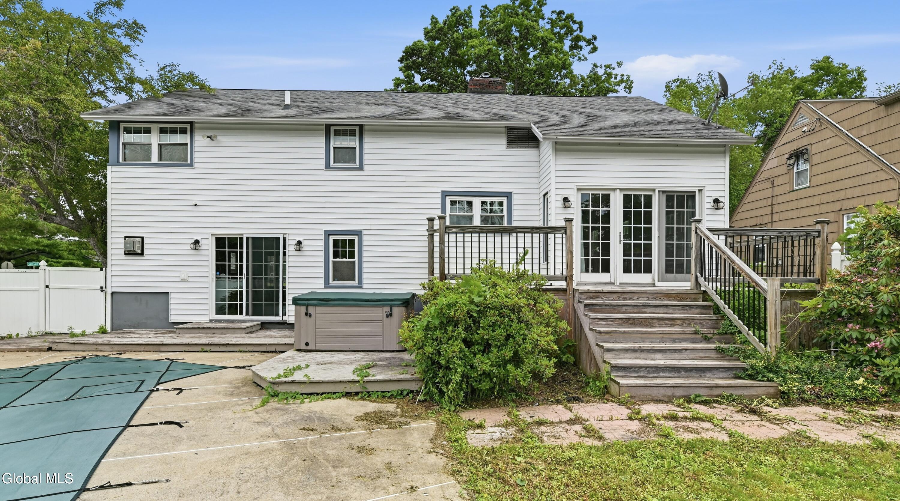 281 N Kingsboro Avenue Gloversville NY 12078