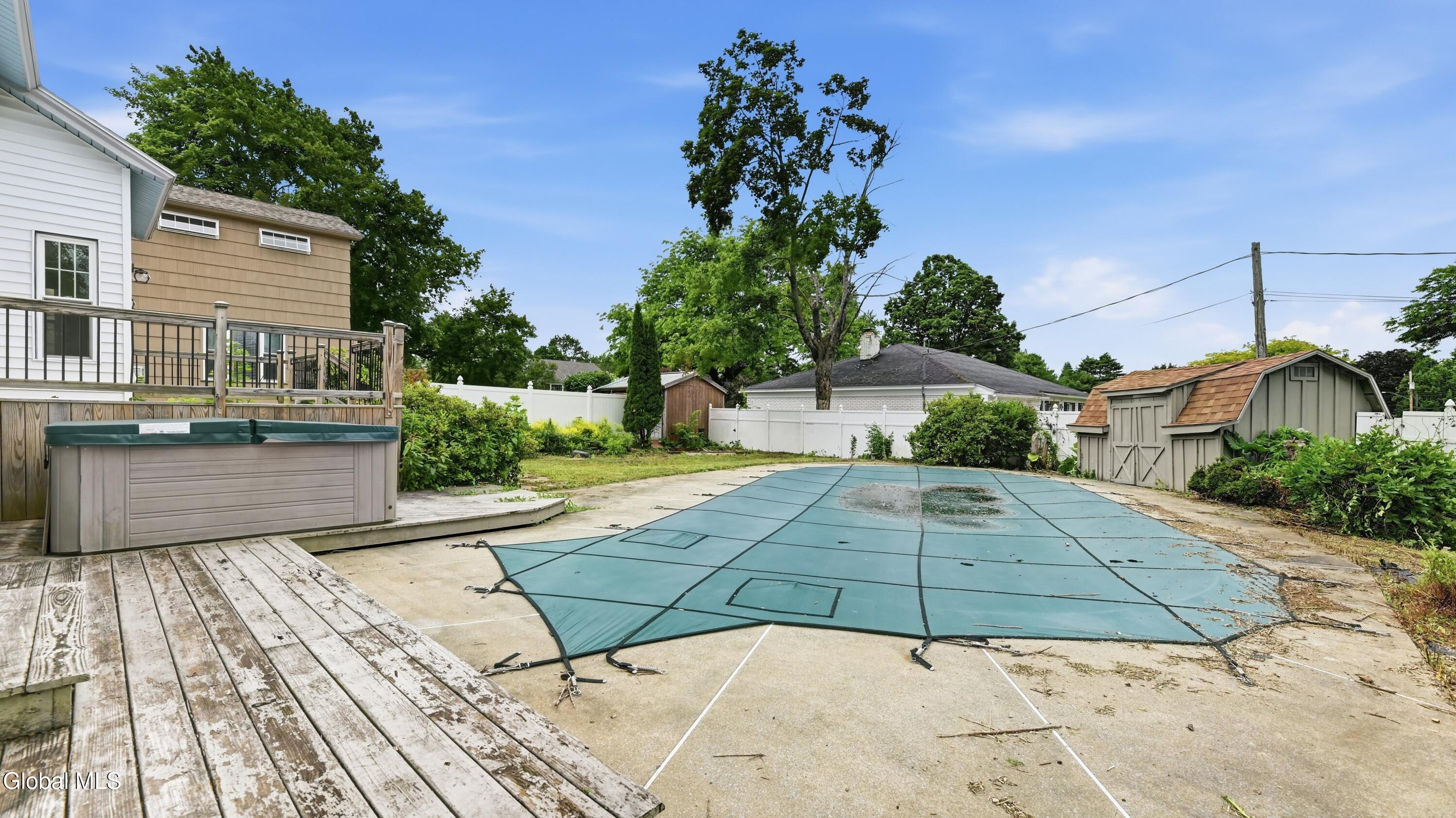 281 N Kingsboro Avenue Gloversville NY 12078