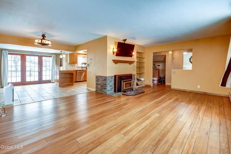 281 N Kingsboro Avenue Gloversville NY 12078