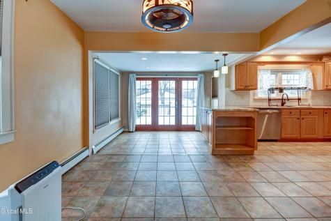 281 N Kingsboro Avenue Gloversville NY 12078