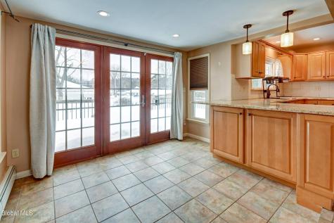 281 N Kingsboro Avenue Gloversville NY 12078