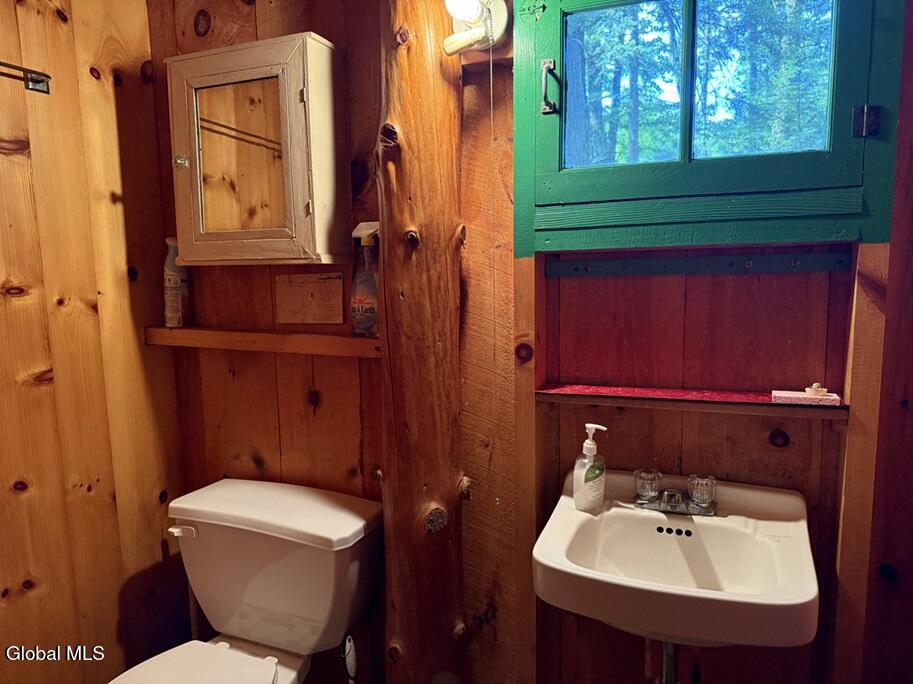 849 Adirondack Road Schroon Lake NY 12870