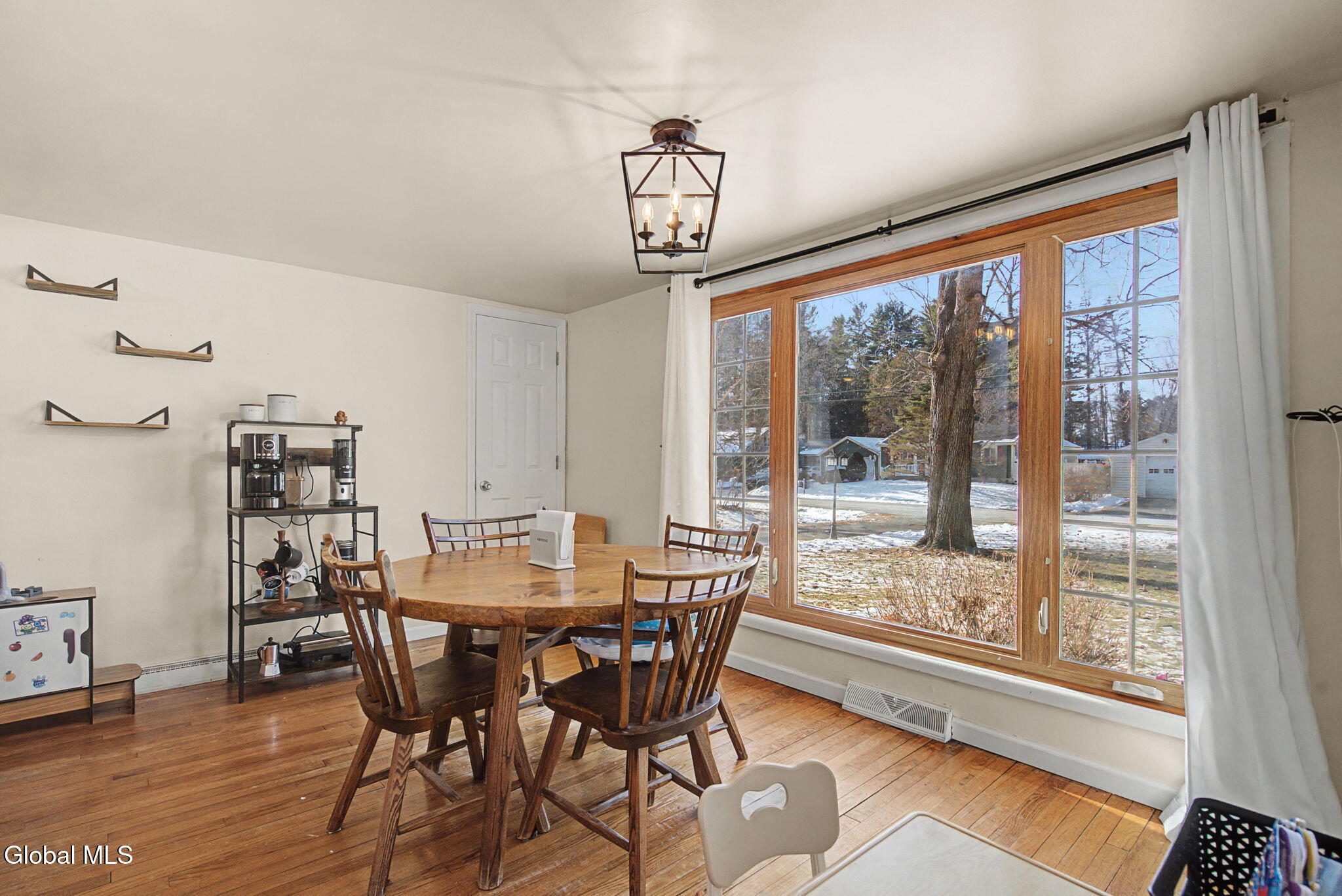 11 Cherry Lane Guilderland NY 12084
