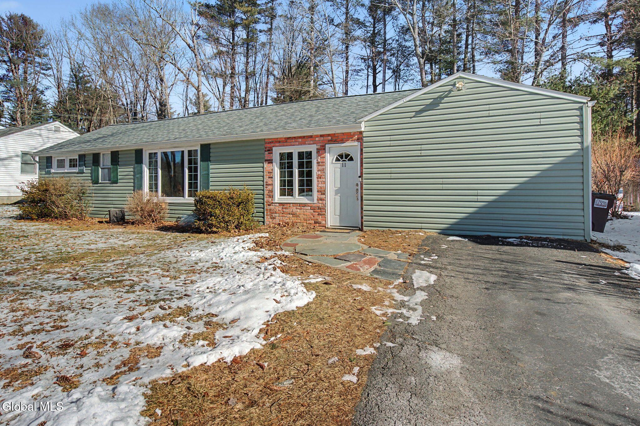 11 Cherry Lane Guilderland NY 12084