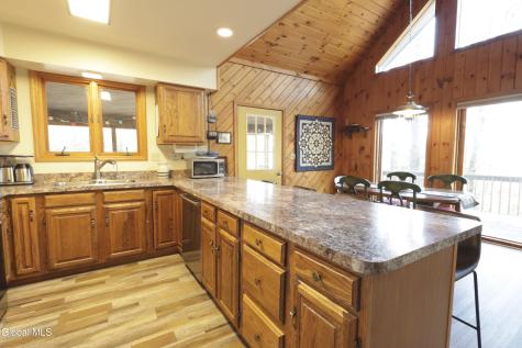 105 Pine Lane Adirondack NY 12808