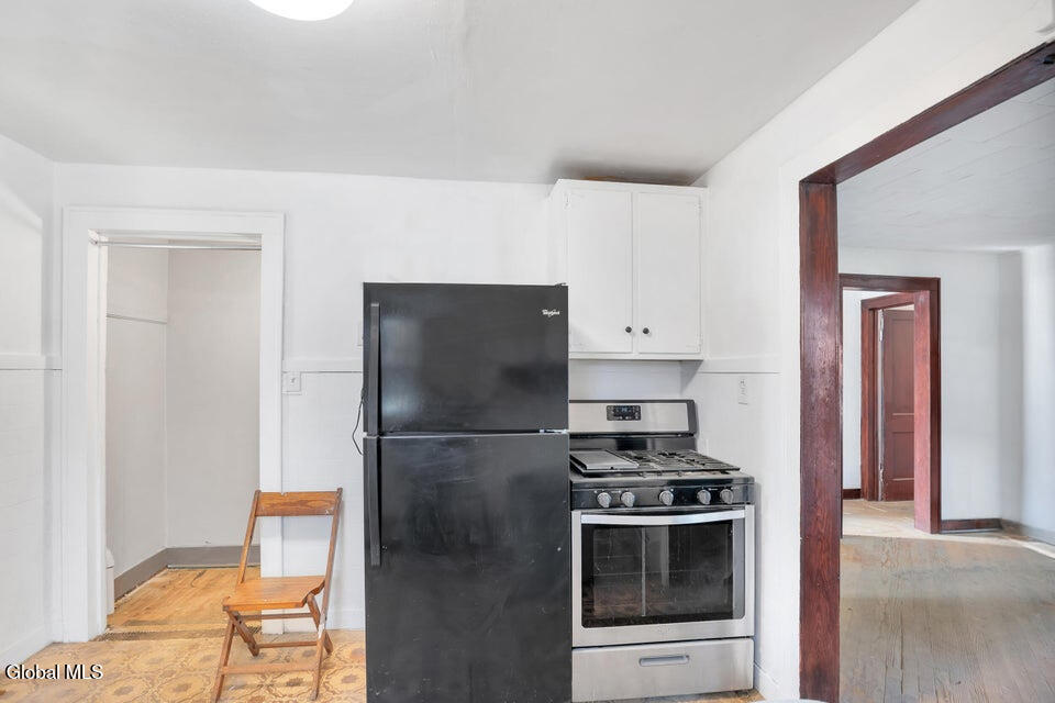 17 Avenue A Troy NY 12182