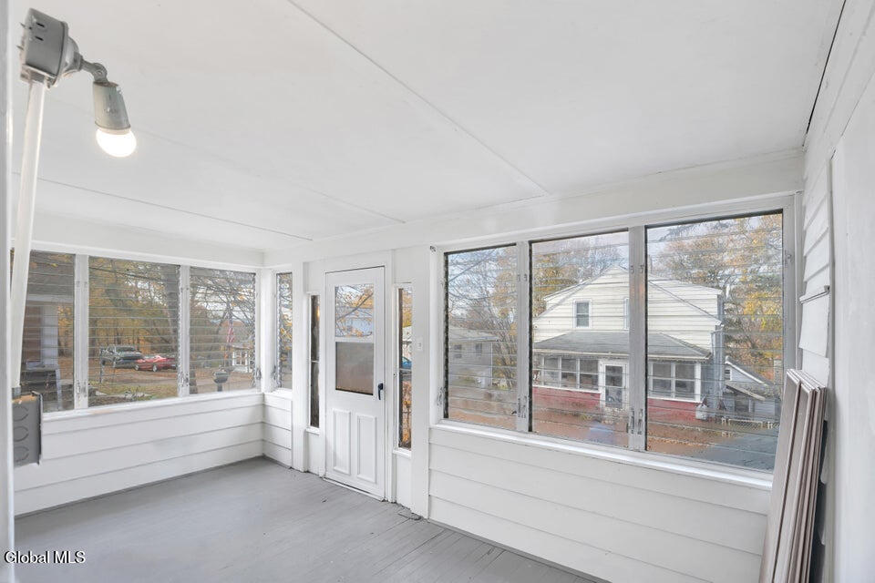 17 Avenue A Troy NY 12182
