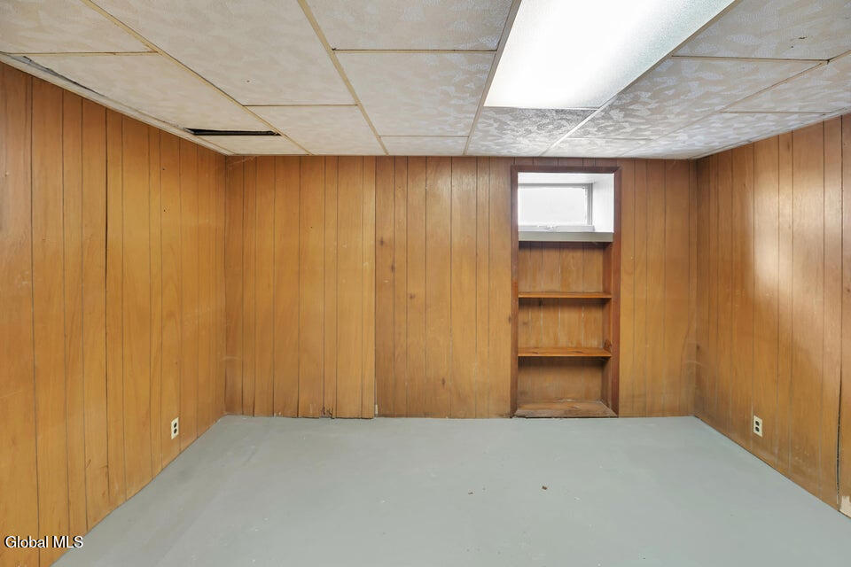 17 Avenue A Troy NY 12182