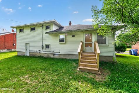 121 Ramsey Place Albany NY 12209