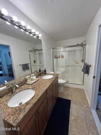 4A Breezy Pointe Drive Halfmoon NY 12065