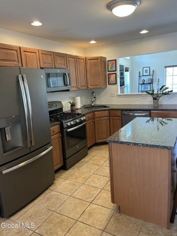4A Breezy Pointe Drive Halfmoon NY 12065