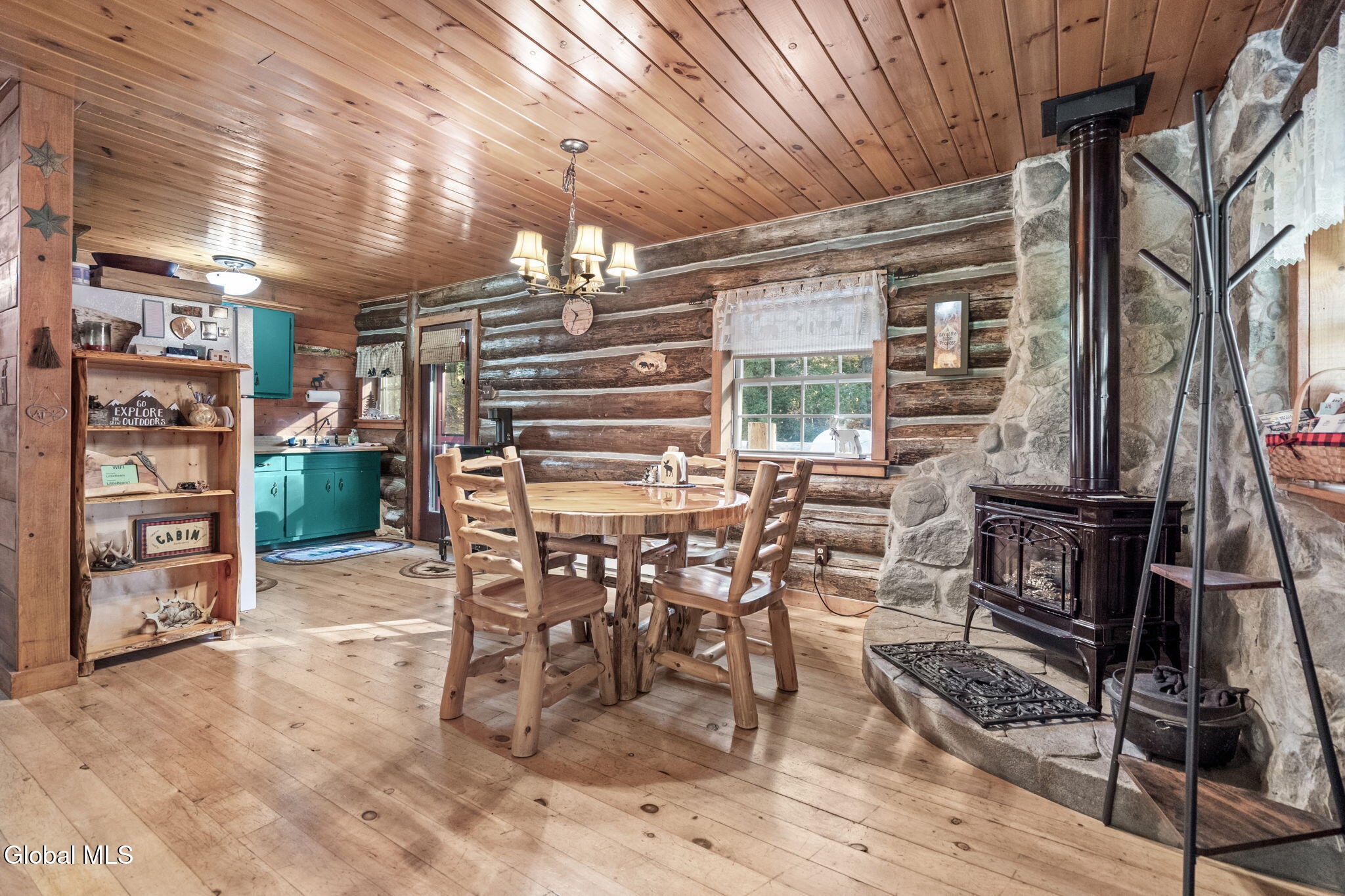 16 Riley Hill Road Stoney Creek NY 12878