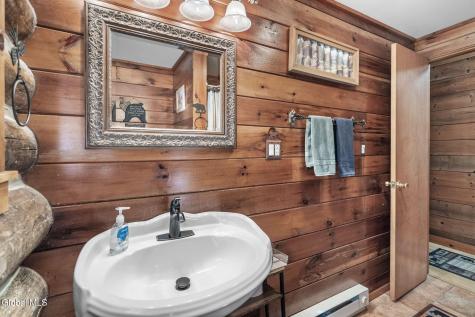 16 Riley Hill Road Stoney Creek NY 12878