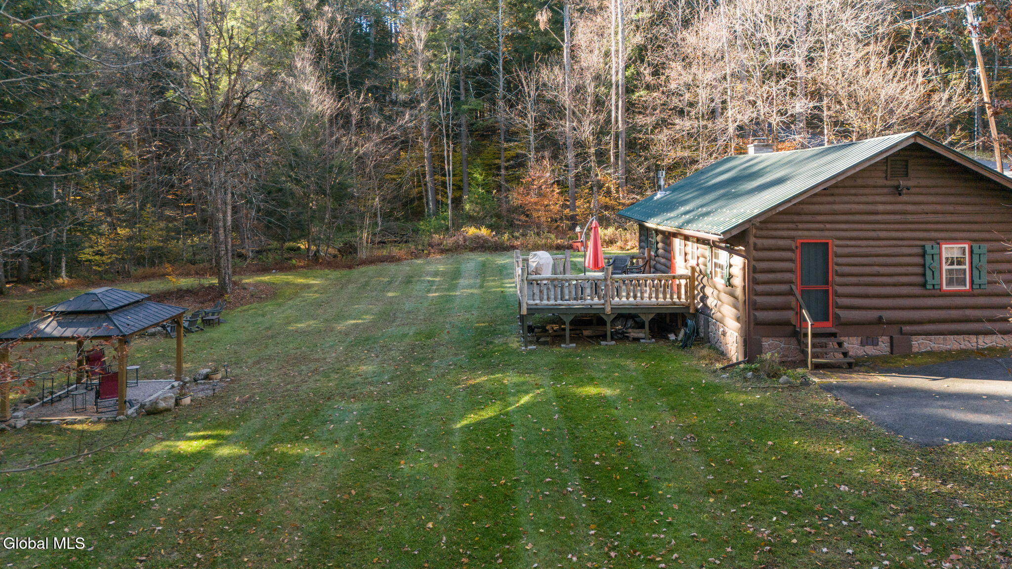16 Riley Hill Road Stoney Creek NY 12878