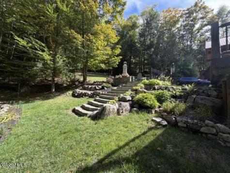 11 Whits End Way Schroon Lake NY 12870