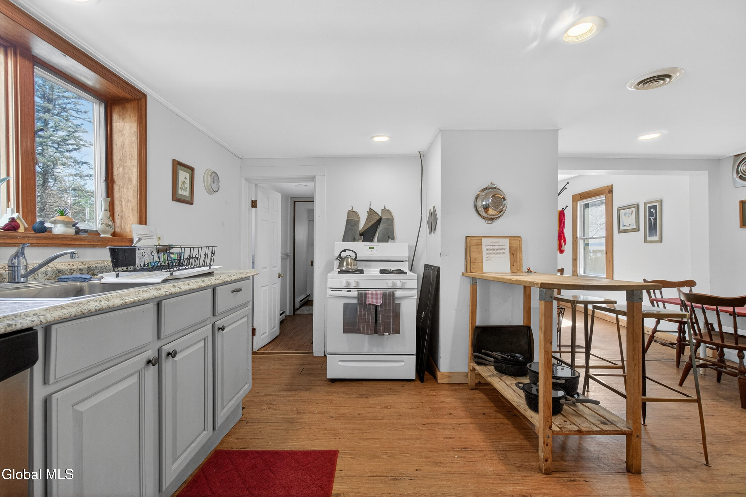 6324 State Route 9 Chestertown NY 12817