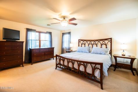 15 Cobblestone Drive Queensbury NY 12804