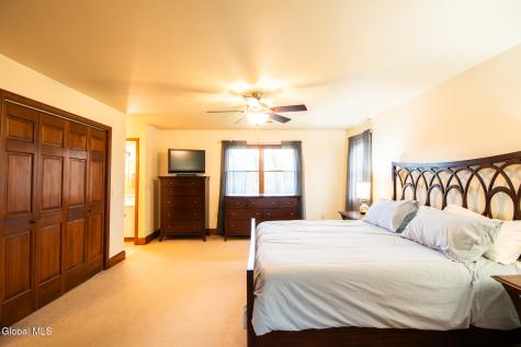 15 Cobblestone Drive Queensbury NY 12804