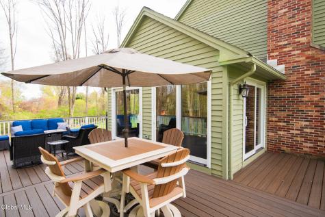 15 Cobblestone Drive Queensbury NY 12804