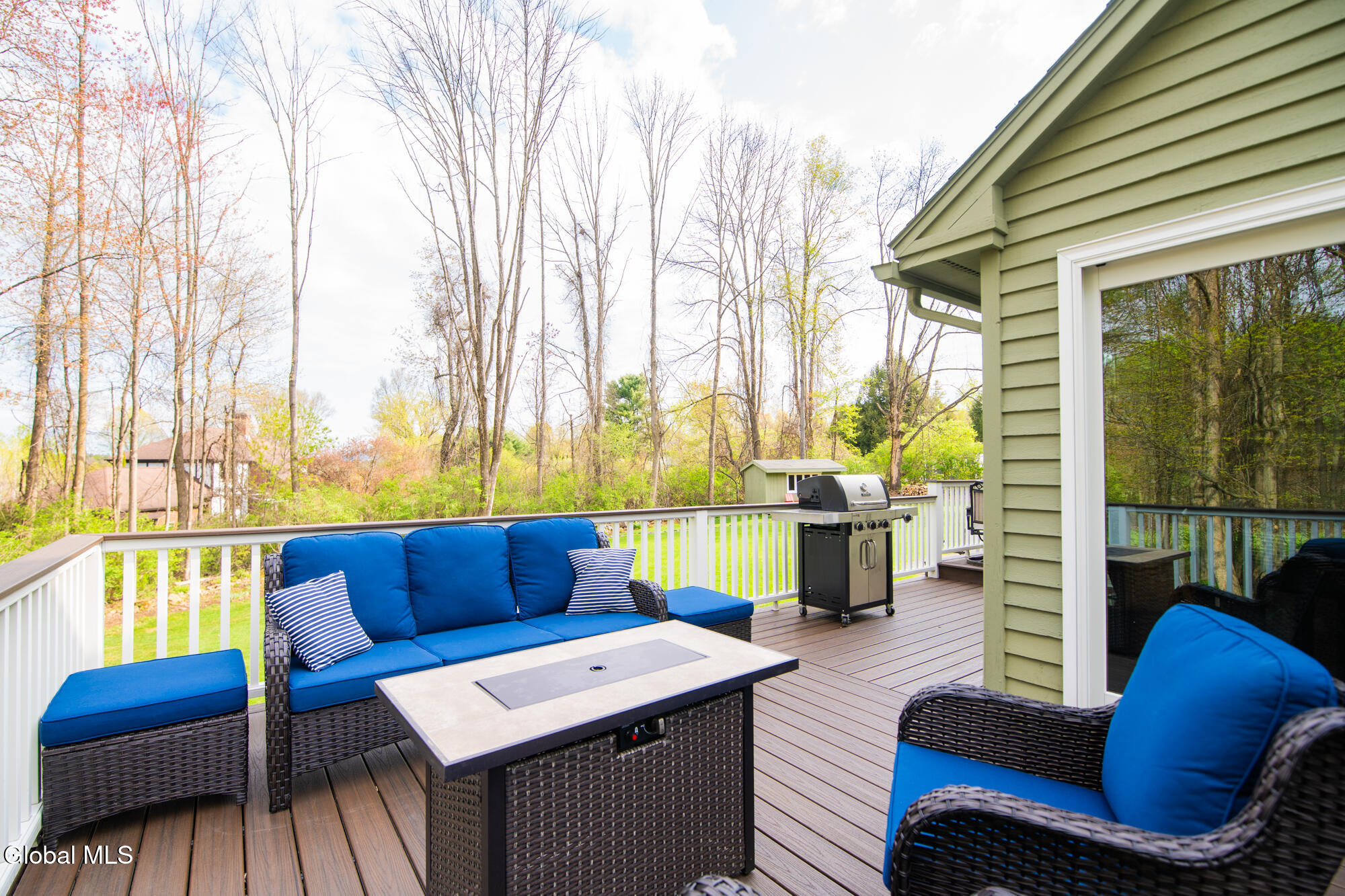 15 Cobblestone Drive Queensbury NY 12804