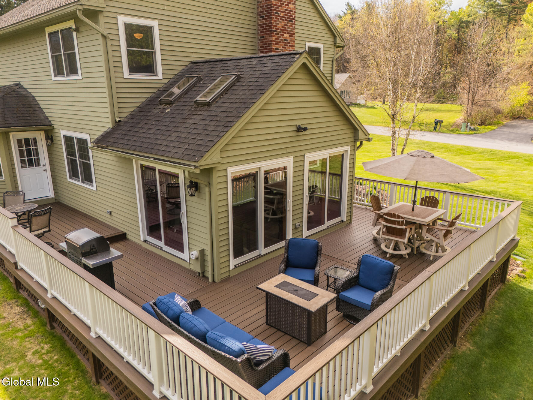15 Cobblestone Drive Queensbury NY 12804