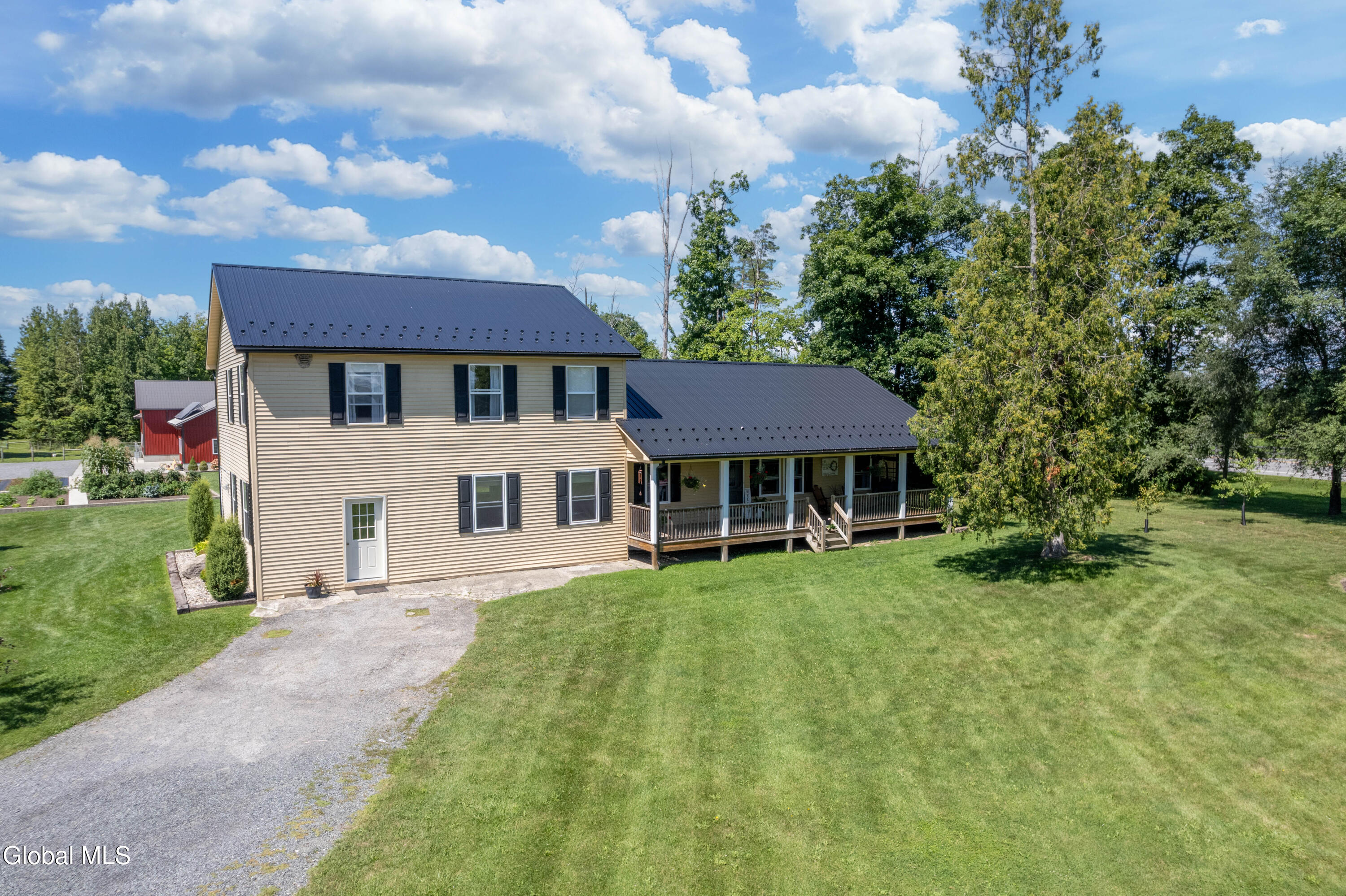 106 Hilltop Road Sprakers NY 12166