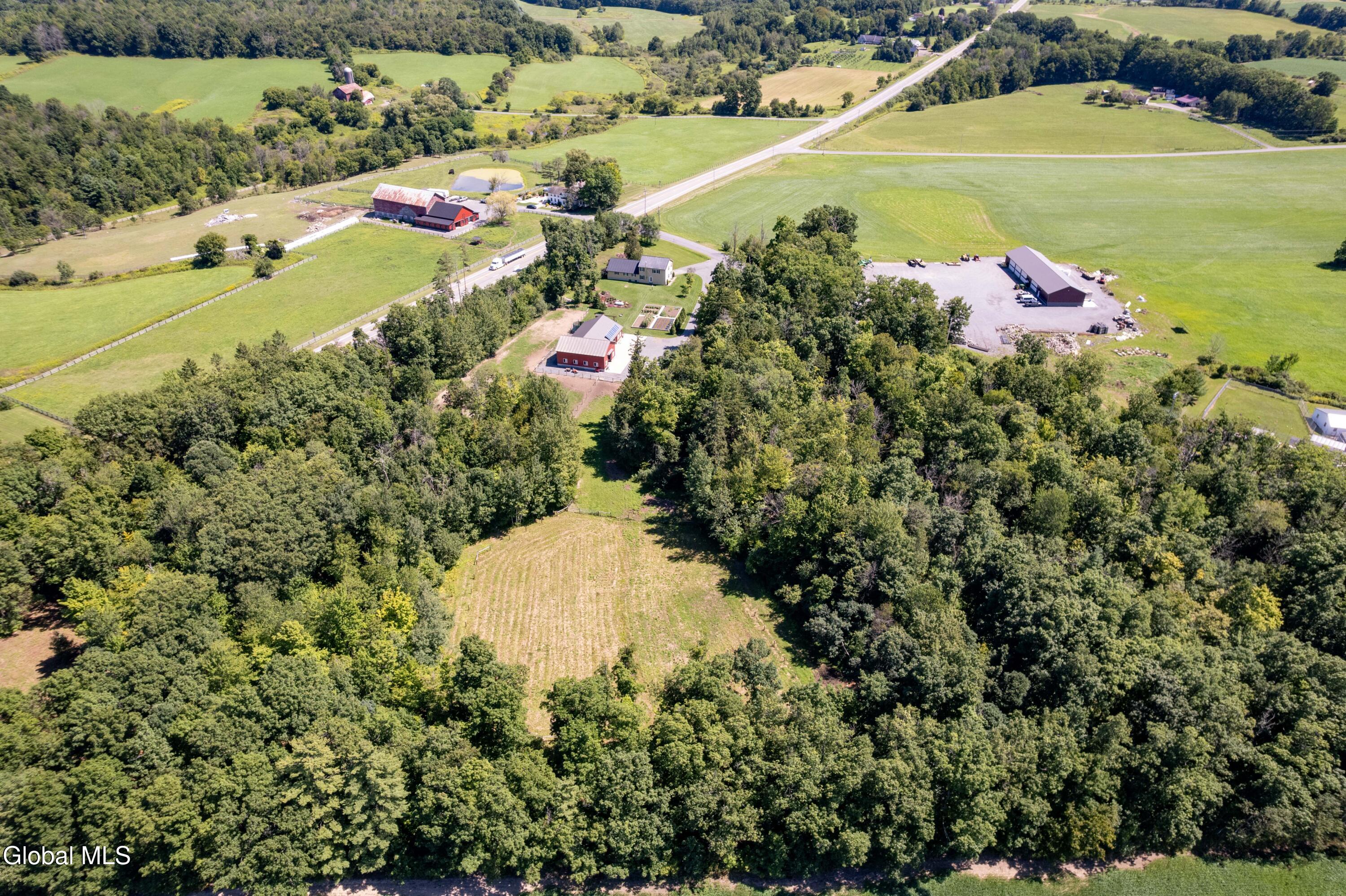 106 Hilltop Road Sprakers NY 12166