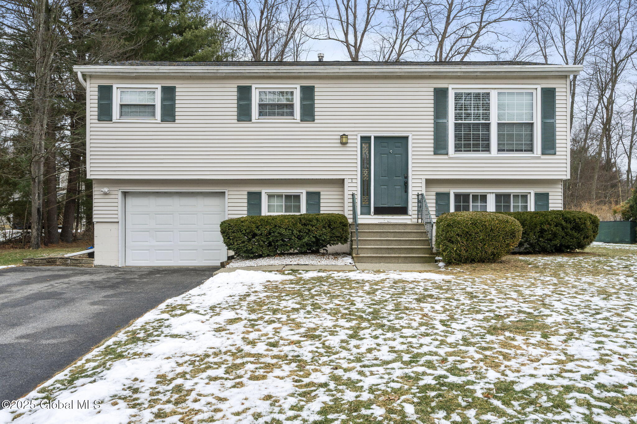 53 Walnut Drive Clifton Park NY 12065