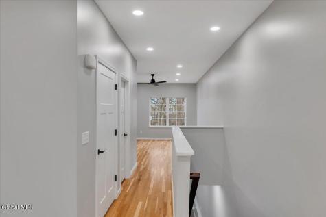 8 Livingston Avenue Schenectady NY 12302