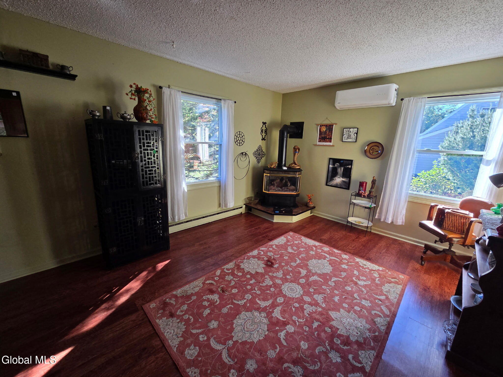 6 Newington Avenue Gansevoort NY 12831