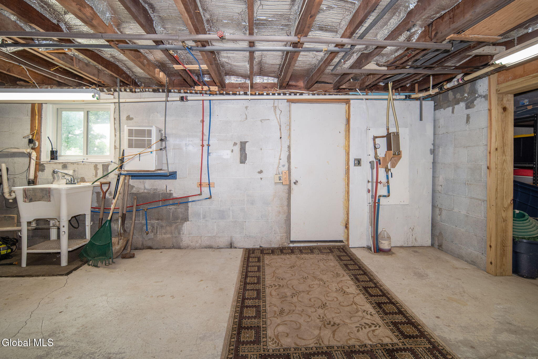 748 Old Best Road West Sand Lake NY 12196